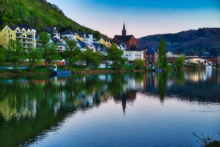 Urlaub mit einer Festbrennweite: Blick auf Cochem