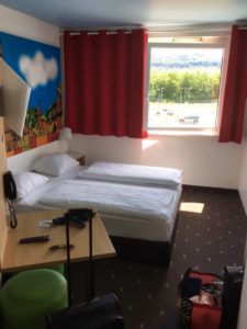 Zimmer im B&B Freiburg Süd - Justmarius Reisefotograf und Reiseblog